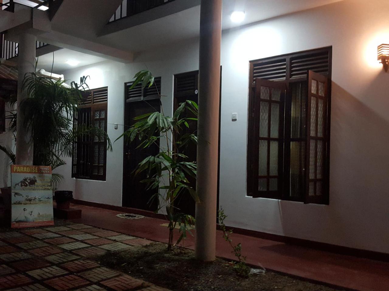 Mila Rest Garden Hotel Mirissa Exterior photo
